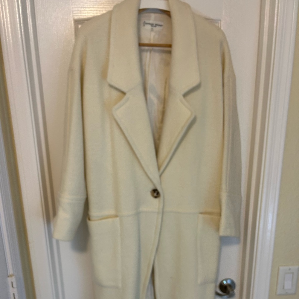 Apiece Apart Ivory light wool Coat/ size 4-6